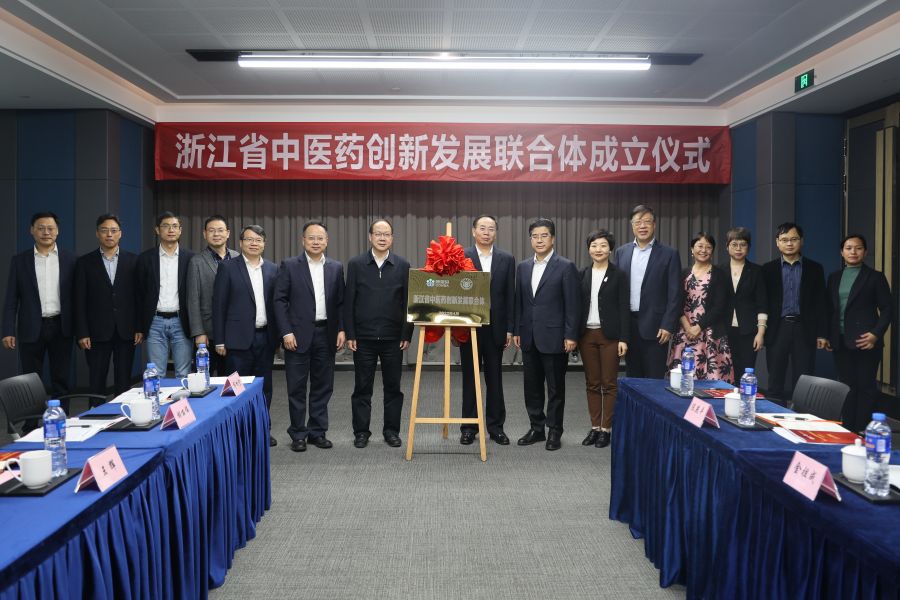 16526703147129790VLc.jpg DY2A0557.JPG